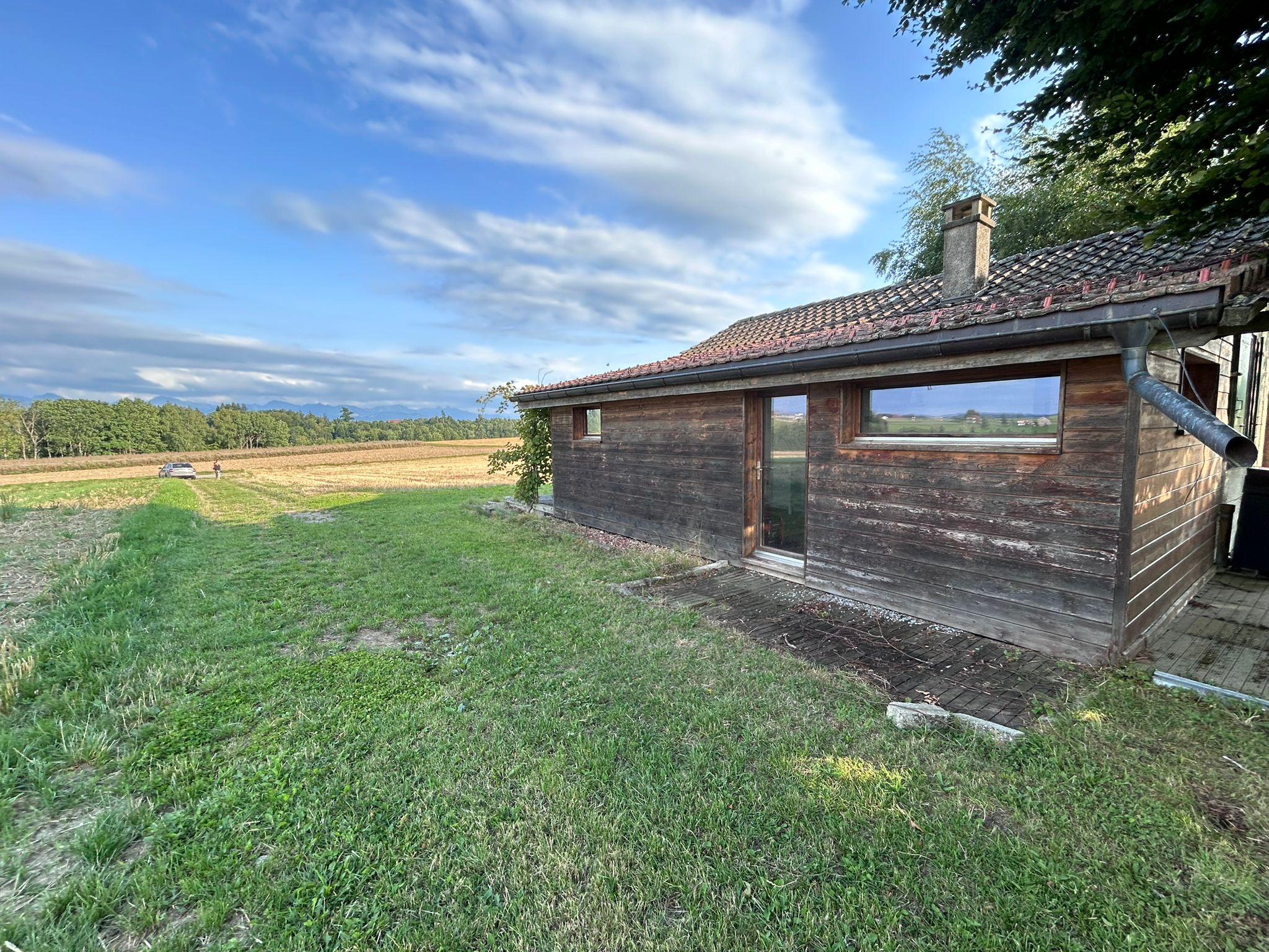 663b7fe1-597e-4b2b-93b2-bd303d7a7c8d